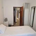 Rent a room in lisbon