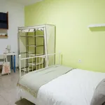 Rent a room in barcelona