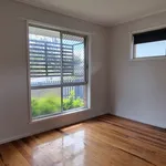 Rent 3 bedroom house in Goodna