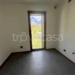 Affitto 3 camera appartamento di 91 m² in Sondrio