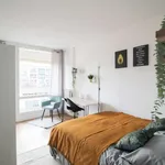 Rent a room in paris