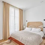 Rent 3 bedroom apartment of 96 m² in Paris