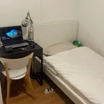 Rent a room in lisbon