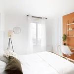  appartement avec 4 chambre(s) en location à Paris