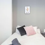 Rent a room in madrid