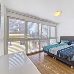 Miete 4 Schlafzimmer wohnung von 90 m² in Genève