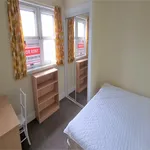 Rent 3 bedroom flat in Aberdeen