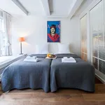 Huur 2 slaapkamer appartement van 861 m² in Amsterdam