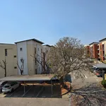 Rent 1 bedroom apartment in Randburg