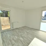 Appartement de 88 m² avec 4 chambre(s) en location à BEAUZELLE