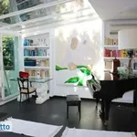 Affitto 6 camera casa di 325 m² in Rome