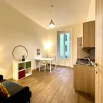 Rent 2 bedroom apartment of 50 m² in Milano