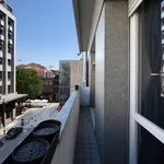 Rent 1 bedroom apartment of 40 m² in Porto