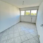 Appartement de 95 m² avec 5 chambre(s) en location à Talange