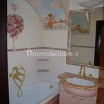 Rent 5 bedroom apartment of 250 m² in Bologna