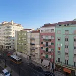 Rent a room in lisbon