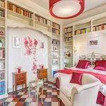 Rent 6 bedroom apartment of 190 m² in Firenze