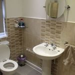 Rent 5 bedroom house in East Midlands