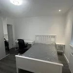 Rent 5 bedroom apartment in South East England