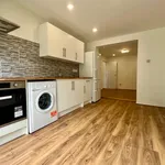 Rent 2 bedroom flat in South East England