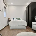 Rent 1 bedroom apartment of 40 m² in Madrid