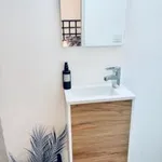 Rent 6 bedroom apartment in Madrid