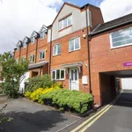 Rent 4 bedroom flat in West Midlands