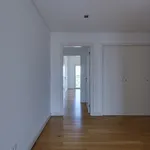 Rent 4 bedroom apartment of 242 m² in Lisboa