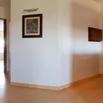 Rent 3 bedroom apartment in Porto