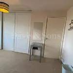 Rent 3 bedroom house in Wales