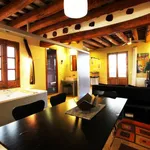 Rent 1 bedroom apartment of 90 m² in barcelona