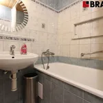 Pronajměte si 4 ložnic/e byt o rozloze 85 m² v Brno