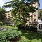 Rent a room of 75 m² in milan