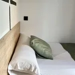 Rent a room in madrid