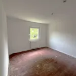 Miete 4 Schlafzimmer wohnung von 51 m² in Duisburg