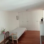 Rent 3 bedroom apartment in Porto