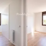 Rent 3 bedroom apartment of 90 m² in Sant Cugat del Vallès