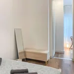 Rent 1 bedroom apartment of 80 m² in lisbon