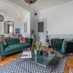 Rent 3 bedroom apartment of 124 m² in Paris