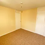 Flat to rent in Kintyre Avenue, Linwood, Renfrewshire PA3