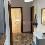 Rent 4 bedroom apartment of 92 m² in Castelraimondo