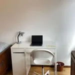 Rent a room in porto