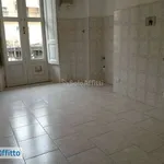 Affitto 3 camera appartamento di 65 m² in Turin