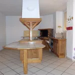 Appartement de 141 m² avec 6 chambre(s) en location à RODEZ