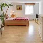 Miete 2 Schlafzimmer wohnung von 36 m² in Düsseldorf