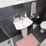 Rent 6 bedroom flat in West Midlands