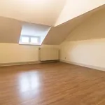 Huur 5 slaapkamer appartement van 250 m² in  Zaventem 