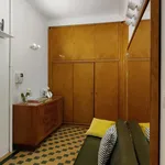 Rent 4 bedroom apartment in Milan