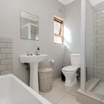 Rent 2 bedroom apartment in Sandton