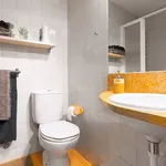 Rent 1 bedroom apartment of 40 m² in Lisbon